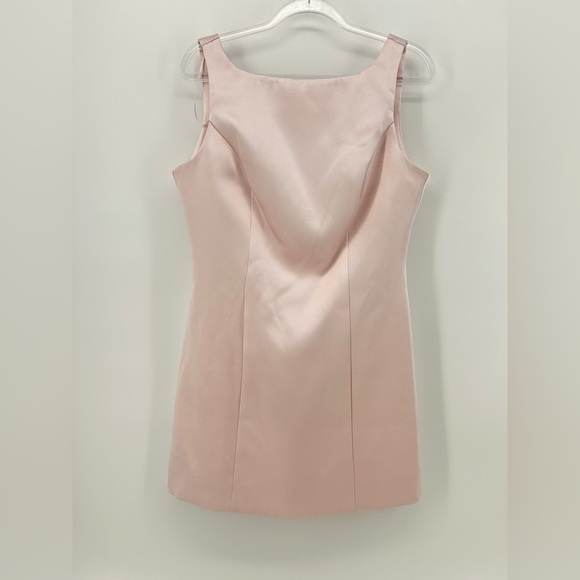 Astr The Label Alisanne Boatneck Satin Mini Formal Dress Pink Sz M NWT - Picture 4 of 13